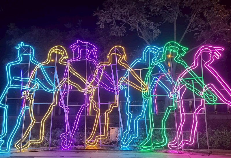 전투 축제: 단결의 춤